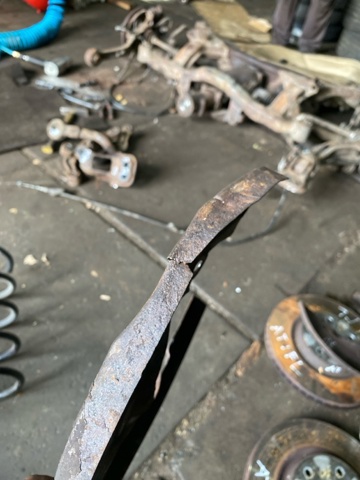 26290XA000 SUBARU купить в Ирпень