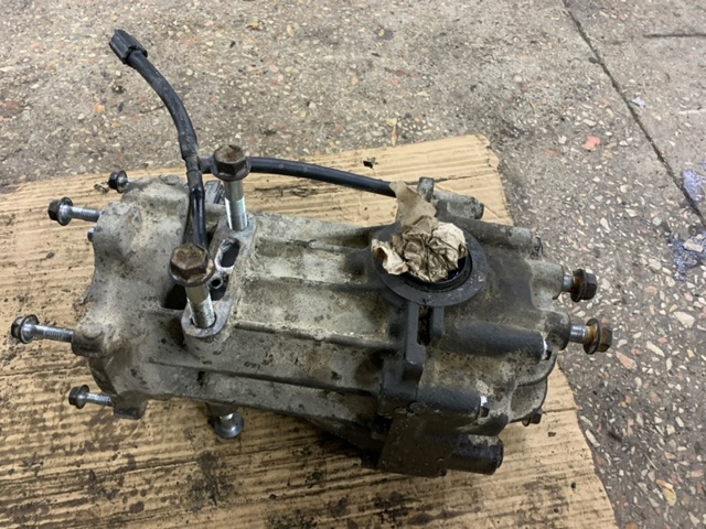 2745057L00 SUZUKI купить в Тернополь