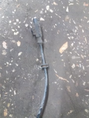 Датчик ABS задний правый 27540AG120 SUBARU