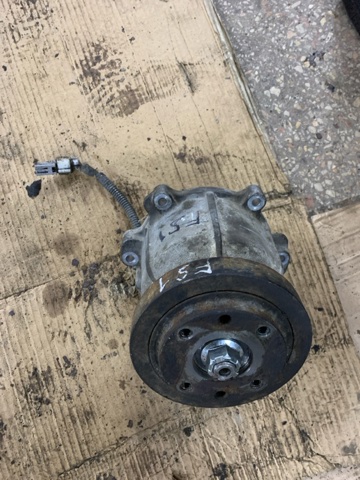 2761179J00 SUZUKI купить в Киев