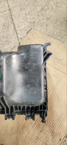 Корпус воздушного фильтра 281102W300 HYUNDAI