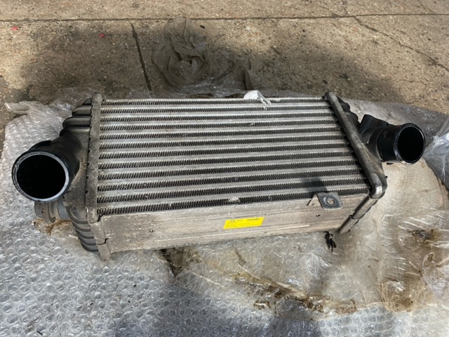 282712A740 HYUNDAI Интеркулер купить в Днепр