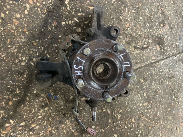 Цапфа передняя левая 28313AE030 SUBARU