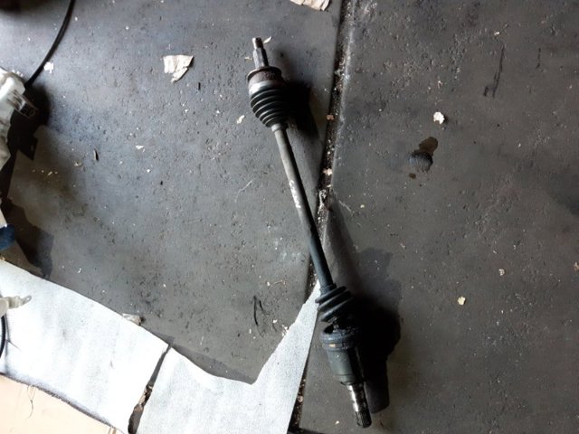 Полуось (привод) передняя 28321AG020 SUBARU