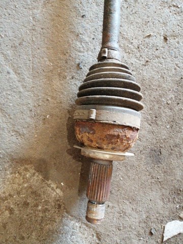 Приводы передних колес 28321AJ001 SUBARU