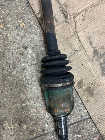 SUBARU 28321XA00C Полуось (привод) передняя в наличии Хмельницкий