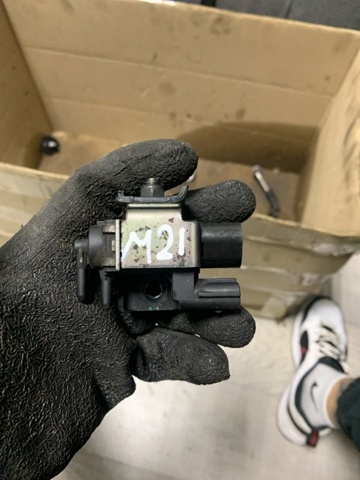 Клапан соленоид регулирования заслонки EGR 283242B000 HYUNDAI