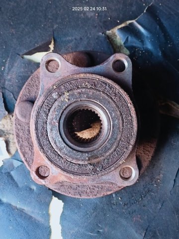 SUBARU 28373VA000 Ступица передняя в наличии Чернигов