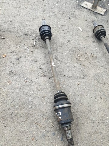 Полуось задняя 28421FG000 SUBARU