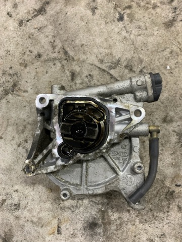 HYUNDAI 288102F600 Вакуумный насос в наличии Хмельницкий