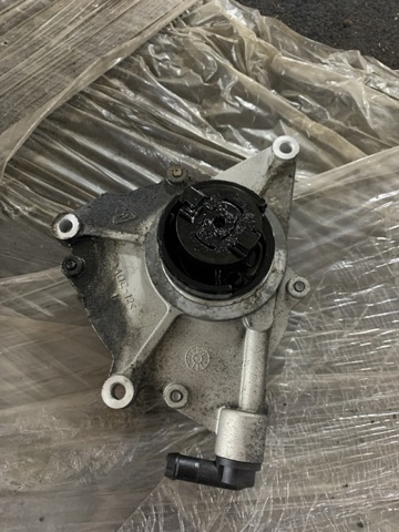 Вакуумный насос 288104A402 HYUNDAI