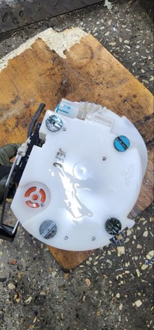 311102Y230 Модуль топливного насоса с датчиком уровня топлива купить Кривой Рог