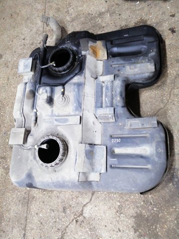 Топливный бак 311502B900 HYUNDAI