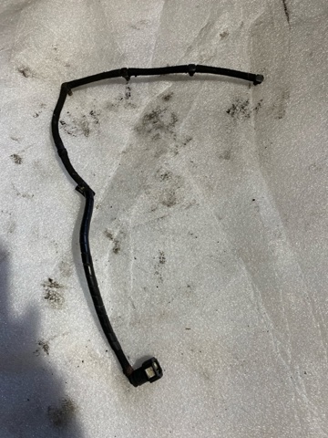 Обратная топливная трубка от форсунок 314712A403 HYUNDAI