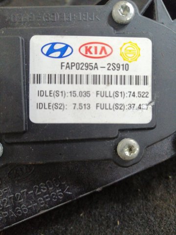 Педаль акселератора 327002S100 HYUNDAI