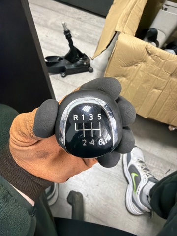 Рукоятка рычага КПП 328654EA0A NISSAN