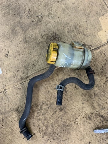 Бачок и трубопроводы 34630SA001 SUBARU