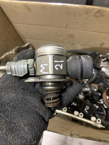 Насос топливный высокого давления 353202B140 HYUNDAI