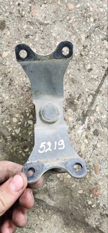 SUBARU 41022AG10A Подушка коробки передач в наличии Ирпень