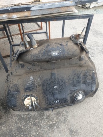 Бензобак 42012AG012 SUBARU