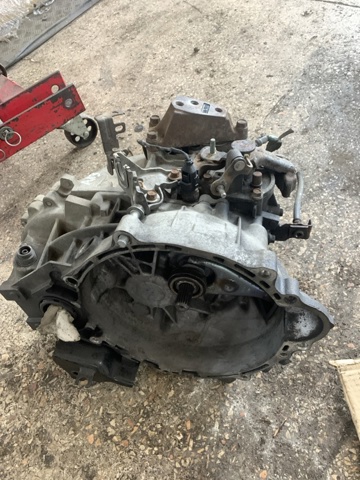 HYUNDAI 4300032497 КПП в сборе (механическая коробка передач) в наличии Украина