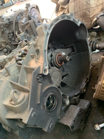 Механическая коробка переключения передач 4300032906 HYUNDAI