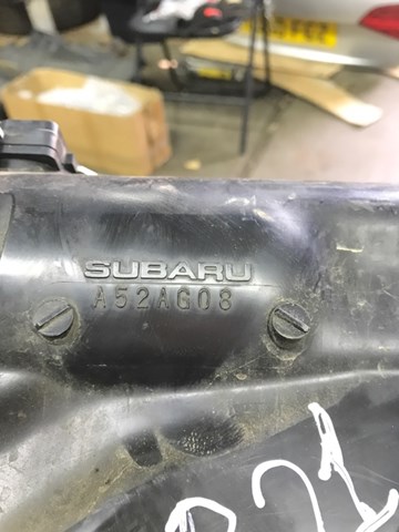 SUBARU 46052AG080 Корпус воздушного фильтра, верхняя часть в наличии Павлоград