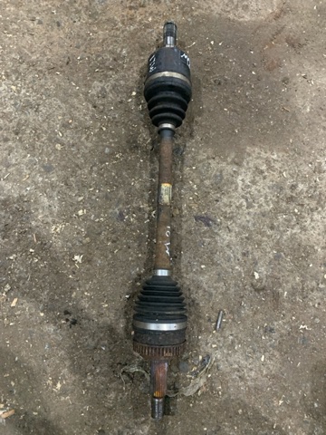 Полуось передняя левая 495002Y830 HYUNDAI