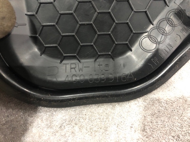 VAG 4G0839916A в наличии Ровно