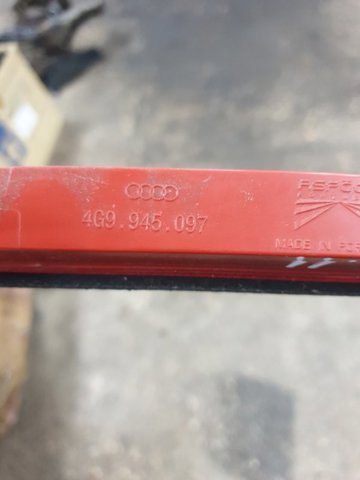 Стоп-сигнал заднего стекла 4G9945097 VAG