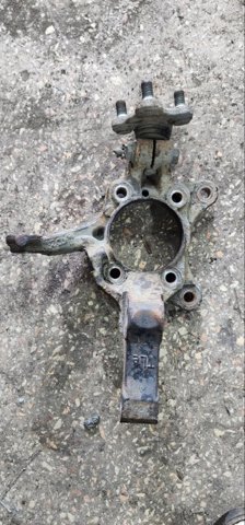 Цапфа передняя правая 51716D7000 HYUNDAI