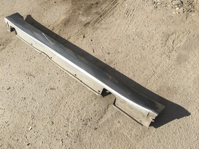 51777178126 BMW Накладка дверного порога внутренняя правая купить в Сумы