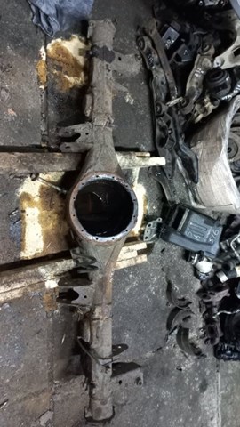 Картер среднего моста и кожух полуосевой 524003E650 HYUNDAI