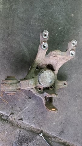 HYUNDAI 527203W000 Цапфа задняя правая в наличии Каменское