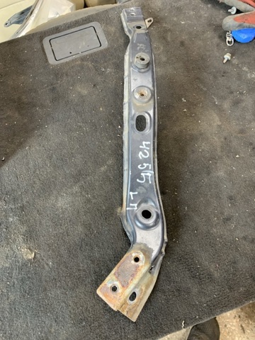 Рамка радиатора верхняя 53029SG0409P SUBARU