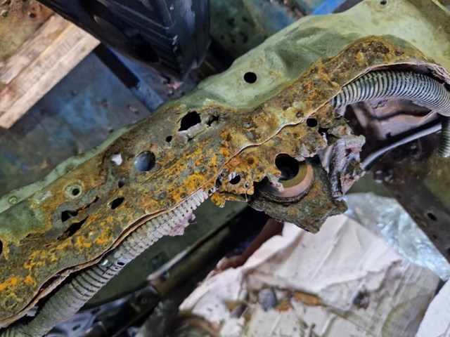 SUBARU 53060AG0019P Суппорт радиатора верхний (монтажная панель крепления фар) в наличии Павлоград