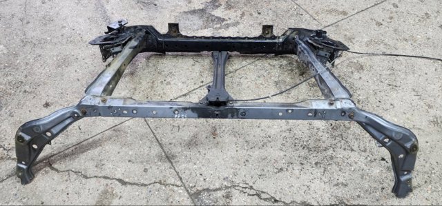 SUBARU 53060XA01A9P Верхняя рамка радиатора в наличии Запорожье