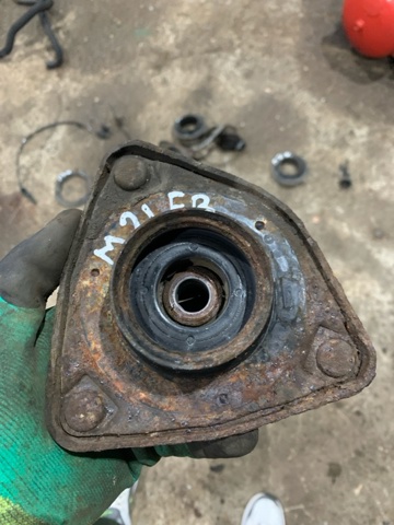 Опора стойки амортизатора переднего 546102Y500 HYUNDAI
