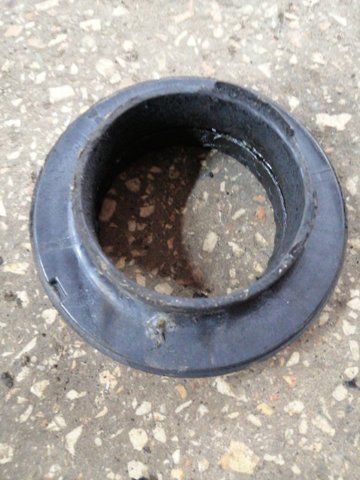Подшипник опоры амортизатора 546123R000 HYUNDAI