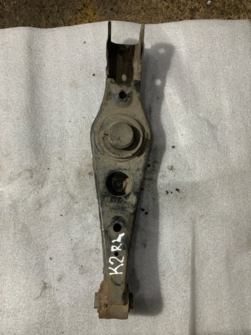 Балансир задний нижний, левый 55210D3050 HYUNDAI