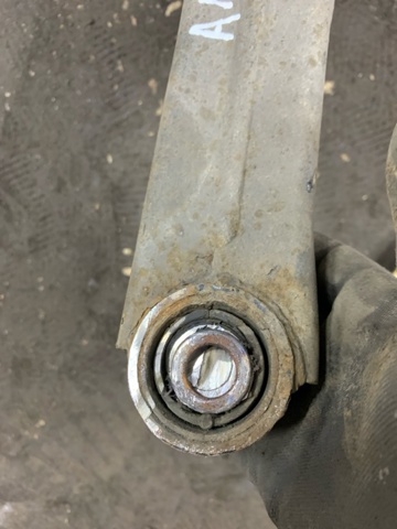 HYUNDAI 552202S200 в наличии Киев