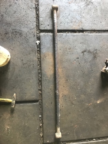Продольный рычаг задней подвески, нижний 552303E400 HYUNDAI