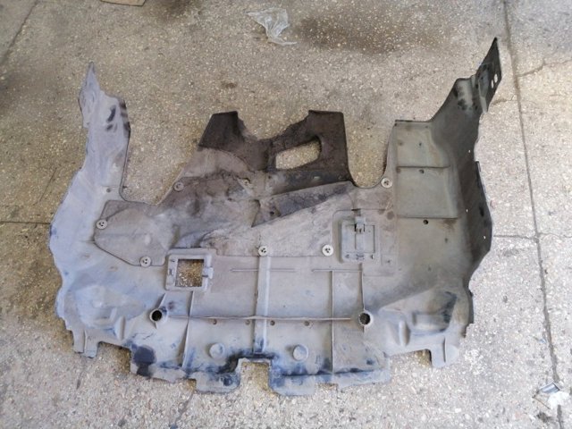 SUBARU 56410AG010 Защита двигателя в наличии Винница