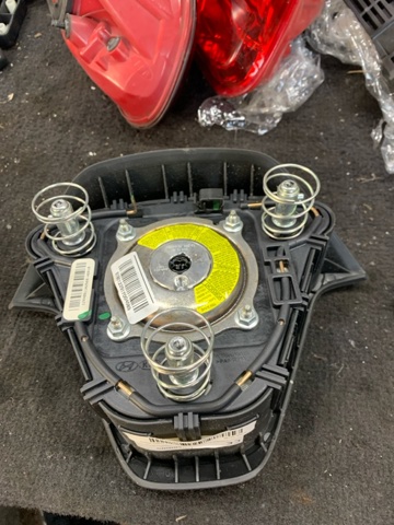56900A2100 Подушка безопасности (AIRBAG) водительская купить Кривой Рог