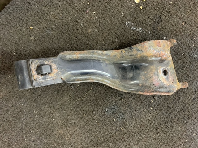 57255AG000 SUBARU Фиксатор упора капота купить в Украина