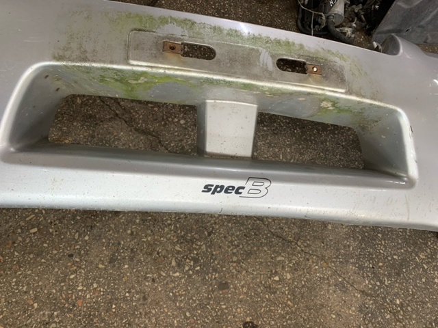 SUBARU 57704AG220 Бампер передний в наличии Ужгород