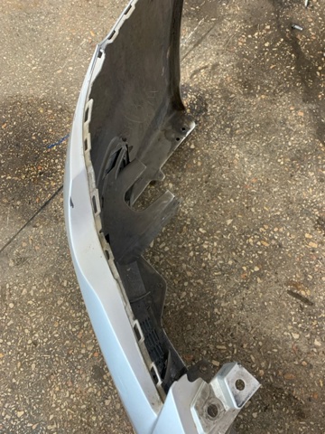 SUBARU 57704AG220 Бампер передний в наличии Ужгород