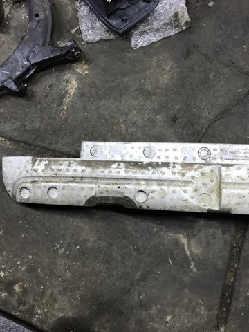 SUBARU 57705SA010 Абсорбер (наполнитель) бампера заднего в наличии Винница