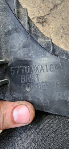 SUBARU 57707XA16A Кронштейн бампера заднего правый в наличии Киев