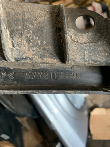57731FE190 Кронштейн бампера заднего левый купить Кривой Рог